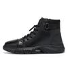 Botas Martin Nuevas de Primavera 2025 para Hombre Zapatos Ligeros para Exteriores Estilo Británico Versátiles Casuales Modernos Botines Cortos Martin