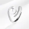 Comercio electrónico transfronterizo popular minería fuentes europeas y americanas de anillo de fila de anillo de boda de diamante chapado en oro de 18 quilates anillo de perla de agua dulce mujeres al por mayor