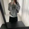 Moletom gola redonda espesso com forro de fleece, novo modelo outono/inverno 2026, estampa de leopardo com laço, blusa quente para meninas, camiseta de fleece para estudantes