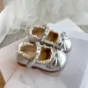 Zapatos de Princesa para Niñas Suela Suave Zapatos de Cuero Zapatos Mary Jane Lazo Perla Zapatos de una Sola Hebilla Estilo Primavera/Otoño 2026 Zapatos Pequeños de Cuero para Niños