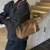 Bolso de Hombro Tote de Gamuza de Gran Capacidad Retro Otoño e Invierno para Mujer Nuevo 2026 de Gama Alta para Viajes