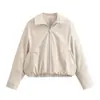 Chaqueta de Pu con Diseño Plisado al por Mayor para Mujer de Amazon 2025 Otoño Estilo Europeo y Americano Cuello Solapa Manga Larga Chaqueta de Béisbol