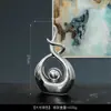 Adornos modernos de cerámica de lujo ligero para sala de estar, recibidor, mueble de TV, escritorio de oficina creativo, mueble de vino, decoraciones para inauguración de casa