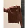 Top de punto corto ajustado color blanco roto para mujer, con cuello tipo polo y diseño de punto trenzado, adecuado para primavera, otoño e invierno, con un estilo suave y preppy.