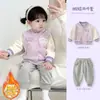 Chaqueta para Niña Primavera y Otoño 2026 Nuevo Estilo Ropa de Otoño para Bebé Chaqueta de Béisbol para Bebé Cárdigan Sudadera