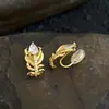 Brincos Originais Banhados a Ouro 18K Espiga de Trigo Pena Zircônia Agulha de Prata 925, Design de Nicho, Luxo Leve, Brincos Simples para o Dia a Dia
