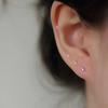 S999 Plata Esterlina Aretes de Uña para el Cartílago para Mujer, Simples, Compactos y Exquisitos, Pequeños Diamantes Coloridos para Orejas Perforadas, Aretes Versátiles y de Alta Gama