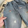 Calças jeans infantis primavera e outono, novas roupas infantis estilo ocidental primavera, calças bordadas da moda primavera para bebês