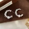 Pendientes Minimalistas Triangulares Geométricos de Plata y Perla para Mujer, Pendientes de Aro con Cuentas de Lujo Ligero Estilo Coreano de Nicho con Cierres de Plata
