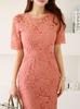 Elegante Vestido Sexy de Encaje 2026 Nuevo Estilo Coreano Ajustado Manga Corta de Moda de Longitud Media Bodycon