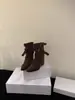 Primeiro Encontro Temporada Estilo Americano Menina Apimentada Fivela de Cinto Bota Feminina Botas Femininas 2026 Design de Nicho Botas Curtas Botas Western