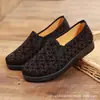 Zapatos de Tela Old Beijing para Mujer Zapatos Individuales Primavera y Otoño Tacón Plano Antideslizante Suela Suave Transpirables Casuales Zapatos para Madres de Mediana Edad y Mayores