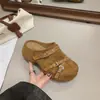 Remache Francés Suela Gruesa Aumentador de Altura Ropa de Exterior Punta Cerrada Medias Zapatillas Mujer Nuevo Otoño Versátil Moda Dulce Fresco Sandalias