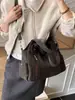 Bolsa de ombro retrô de grande capacidade, bolsa de trabalho feminina, nova bolsa tote simples 2026, bolsa de ombro de grande capacidade, bolsa transversal
