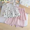 Conjunto Floral Fresco para Meninas, Novo Estilo de Verão, Top de Alça Estiloso, Saia Lisa Amiga da Pele, Calças Anti-Mosquitos, Conjunto de Duas Peças Tendência