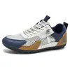 Lujo ligero 2026 verano y otoño ropa de trabajo exterior malla transpirable deportes zapatos Forrest Gump, estilo transmisión en vivo, desfile de moda de Hong Kong y Corea, zapatos de hombre de moda