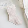Pantis de malla para bebé primavera y verano, pantimedias huecas transpirables para niña, calcetines de princesa con lazo lindo, leggings calcetines para bebé