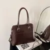Bolsas Transfronteiriças Bolsas Femininas 2024 Outono e Inverno Novo Simples Moda Grande Capacidade Bolsa de Ombro Feminina Bolsa Tote de Alta Qualidade