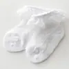 Calcetines de Bebé 2026 Verano Malla Fina para Niñas Calcetines de Seda de Hielo Cristal Patrón de Ola Antienganches Corte Libre