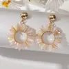 Pendientes Tejidos de Cristal con Círculo de Flores de Colores Lujo Accesible Nicho Pendientes de Gama Alta Moda Europea y Americana Pendientes Elegantes para Mujer