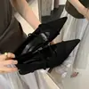 Zapatos de tacón de aguja con cordones de encaje francés y punta fina Chuyuji para mujer 2026 Otoño Ante Zapatos Profesionales de Trabajo para el Trabajo