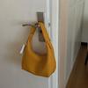Bolsas Femininas de Novo Estilo Transfronteiriças, Bolsas de Mão Femininas Mais Vendidas, Bolsas Tote Versáteis, Bolsas de Ombro, Bolsas Simples Estilo Coreano Formato Dumpling, Bolsas de Braço