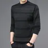 Suéter de Cuello Redondo para Hombre de Edad Media, Estilo Nuevo Otoño e Invierno, Jersey con Bloques de Color, Camisa Base Gruesa Cálida Versátil Casual para Hombre