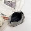 Bolsos pequeños de primavera y verano, bolsos de mujer, modernos bolsos de almohada con diamantes de colores personalizados, bolsos de hombro estilo K de nicho, bolsos cruzados personalizados