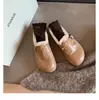 Em estoque e enviado instantaneamente! Mesmo Estilo da Mãe Uva Aumento de Altura 3,5cm Fácil de Calçar Quente Pelúcia Algodão Birkenstock Meia-Pantufa