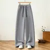 Calça Esportiva Reta Modeladora Personalizada para Mulheres, Nova Calça de Moletom Banana Outono 2026, Cinza Casual Solta de Perna Larga