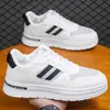Nuevos Zapatos Blancos para Hombre de Primavera y Otoño Malla Casual Zapatos Deportivos Transpirables Suela Gruesa Retro Zapatos de Papá Deportivos Zapatos para Hombre
