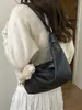 Bolso Minimalista y Elegante de Gran Capacidad para Debajo del Brazo, Bolso de Moda Versátil Tipo Dumpling para Viajes Diarios y Uso Diario, Bolso de Hombro y Cruzado 2026