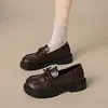 Zapatos de cuero para mujer con lazo estilo francés y suela gruesa, nuevos de verano 2026, mocasines versátiles estilo británico vintage, zapatos simples JK