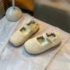 Sapatos Birkenstock Infantis 2025 Verão Novo Estilo Sapatos de Couro para Meninas Sapatos Soltos Versão Coreana Sola Macia Sapatos de Bebê Sapatos de Couro Pequenos para Bebê