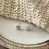 Aretes de Aguja de Plata con Flor Rosa Rosa de California para Mujer 2025 Nuevo Estilo Aretes Elegantes Diseño Nicho de Lujo Ligero