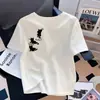Camiseta Feminina Casual de Verão Nova Estampa de Gatinho Doce Gola Redonda Manga Curta Ombro Direito Versátil Estilo Menina Top