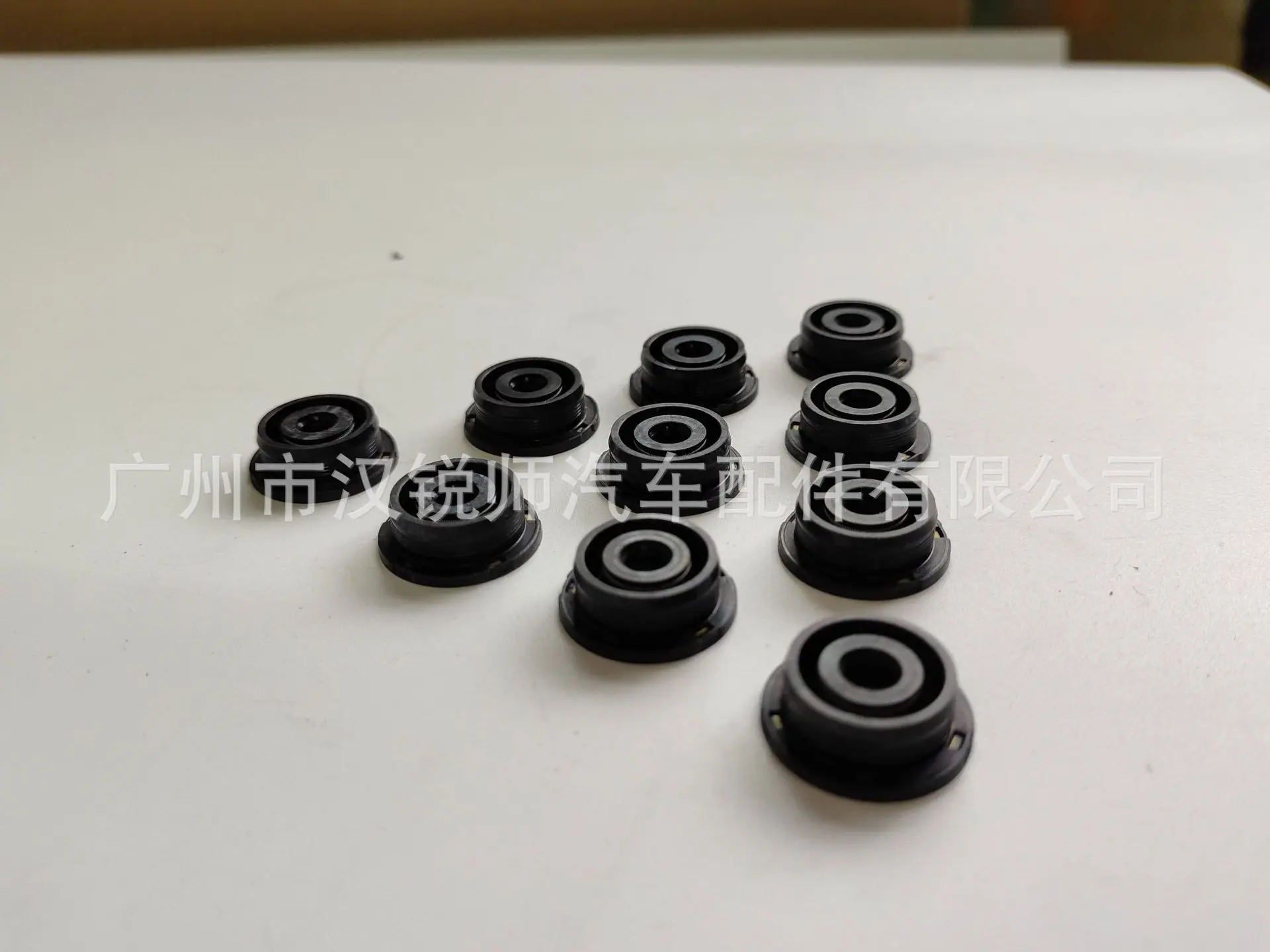BK3Q-9T529-AB_3