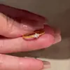 Anillo Minimalista de Estrella Radiante con Diamantes para Mujer, Exquisito Anillo de Dedo Índice Versátil de Lujo Nicho de Gama Alta, Elegante para el Trayecto