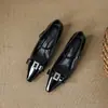 Zapatos de Mujer de Charol Negro, Elegantes Zapatos con Pedrería, Nuevos Zapatos Mary Jane de Tacón Alto con Correa y Punta Fina Retro 2025 para Mujer