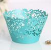 Hermoso portavasos de papel con encaje hueco dorado brillante de Amazon para bodas, borde de papel azul para pastel, venta al por mayor de pasteles