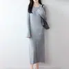 Vestido de Punto de Lana 100% Pura a Rayas de Longitud Media con Mangas de Campana para Otoño e Invierno, Prenda Base Ajustada para Mujer, Vestido de Lana hasta la Rodilla