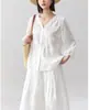 Camisa Branca Bordada com Decote V para Mulheres, Flores 3D, Carcela Franzida, Mangas Bufantes Setecentistas, Blusa Solta Fina