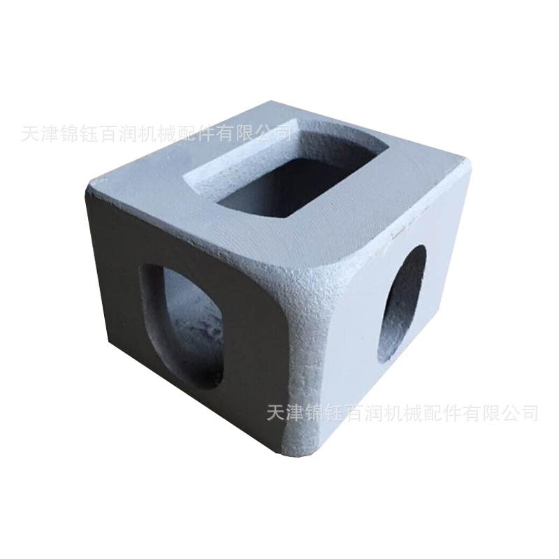 角件8