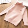 Suéter de cuello alto de invierno para niños y niñas suéter infantil de una pieza engrosado de terciopelo bordado del año del dragón top suave tipo jersey