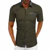 Nueva camisa casual de manga corta para hombre para primavera, verano y otoño, camisa de hombre simple de moda de negocios con cuello de solapa