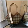 Bolsa de Ombro Transfronteiriça para Mulheres 2025 Verão Novo Moda Moderna de Grande Capacidade Bolsa Tote para Trabalho Bolsa de Axila para Mulheres