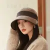 Sombrero de pescador cálido de otoño e invierno con diseño minimalista de bloques de color, hace que la cara se vea más pequeña, sombrero de cubo cálido para exteriores estilo coreano con ala ancha