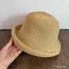Gorro de Punto para Mujer, Diseño de Nicho, Gorro de Pescador con Borde Enrollado, Estilo Romántico Francés, Protección Solar, Aspecto Elegante y Femenino, Sombrero de Pescador para Adelgazar el Rostro