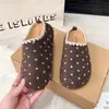 Sandálias plataforma da moda 2026 com solas grossas, estilo chinelo feminino, novo calçado de primavera para exterior