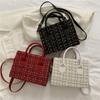 Bolso popular de este año bolso de mujer 2022 primavera nueva moda versión coreana de textura versátil portátil bandolera